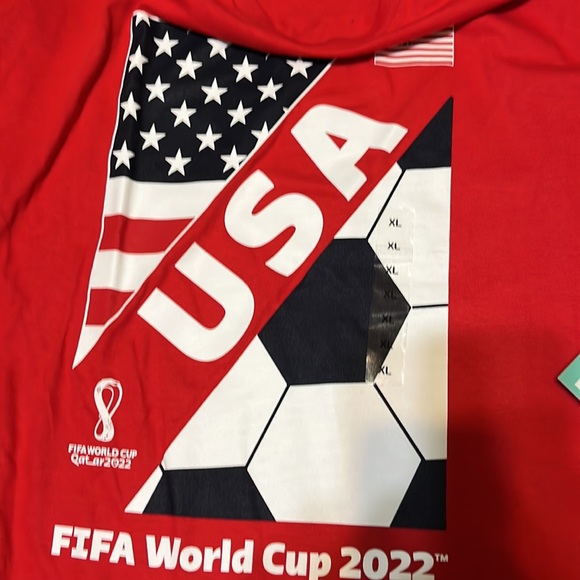 Men's USA FIFA teeshirt - Picture 3 of 3